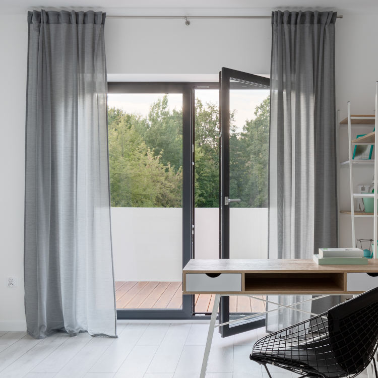 Aluminium Balkontür sichern