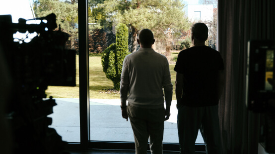 Behind the scenes: Stefan Effenberg und Boris Becker beim Dreh für fenster.com