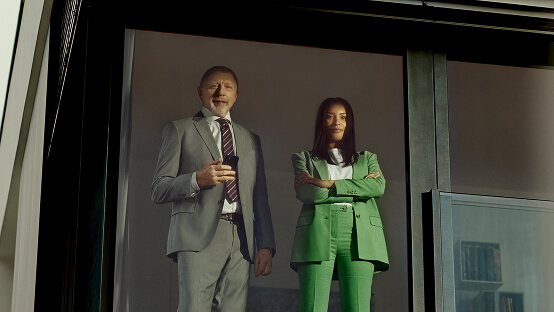Boris Becker und Ehefrah Lilian im TV Spot von fenster.com